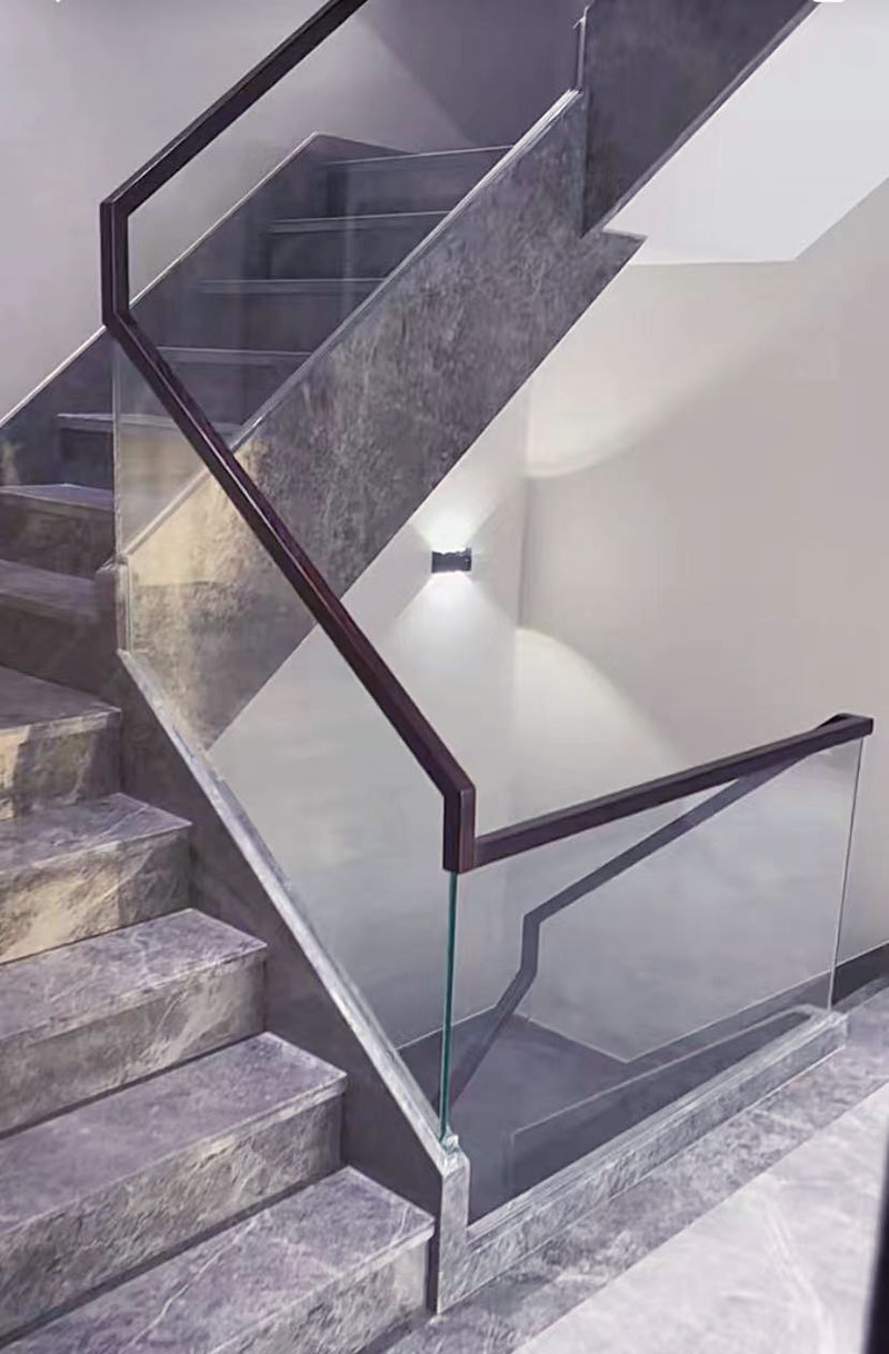 轻奢风格玻璃楼梯扶手设计定制效果图